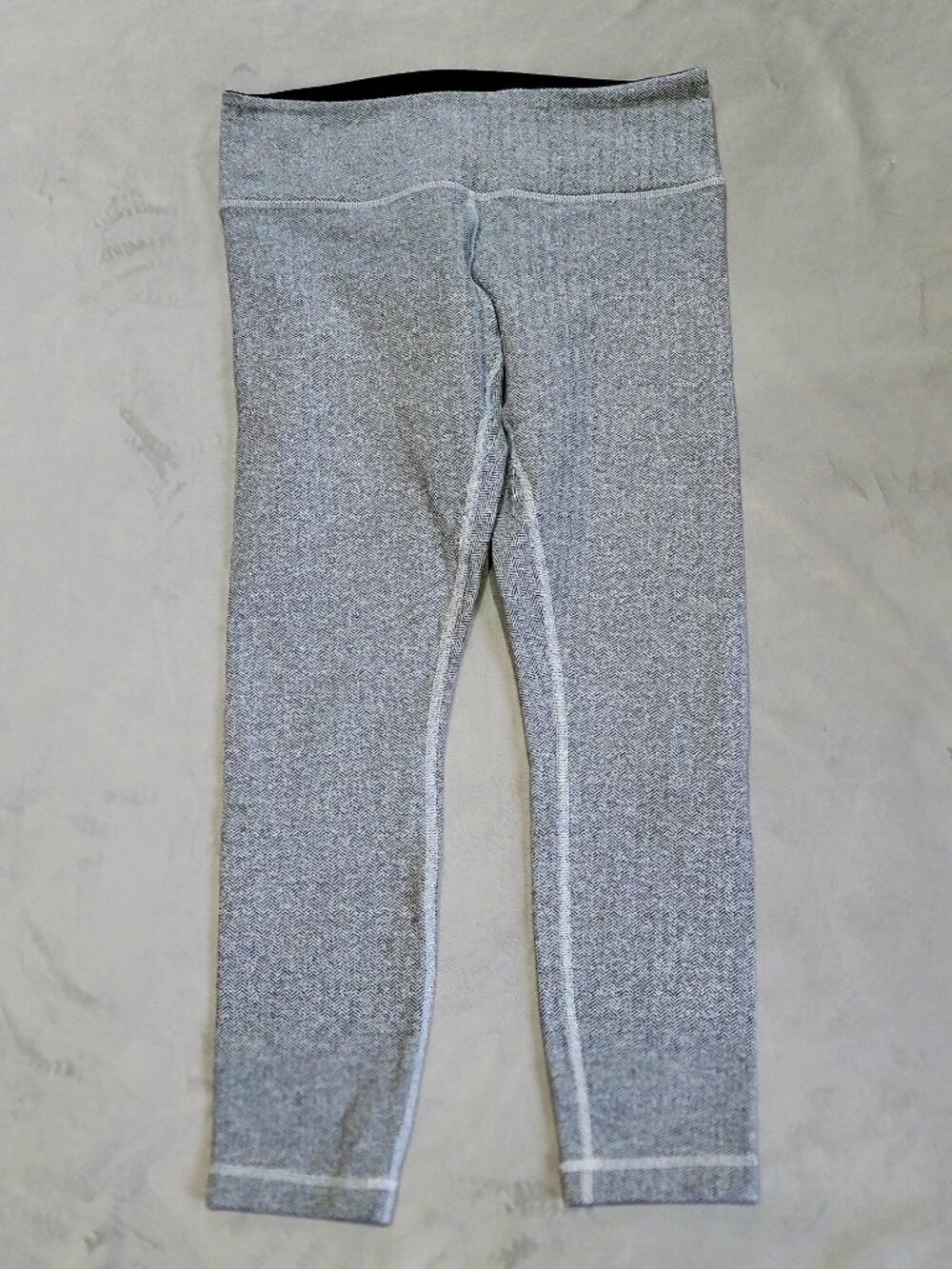Lululemon Wunder Under Crop Herringbone White Black
